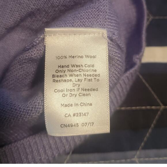 Talbots Size MP Medium Petite Light Purple 100% Merino Wool Turtleneck Sweater - Picture 7 of 9